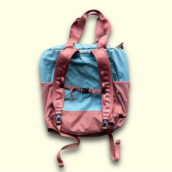 Patagonia Ultralight Black Hole Tote Backpack 27L Rare - Picture 5 of 5